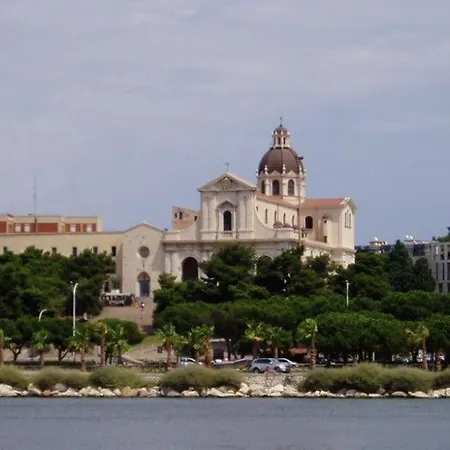 Casa vacanze Domus Mandrolisai *