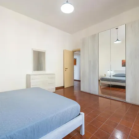 Domus Mandrolisai Casa vacanze