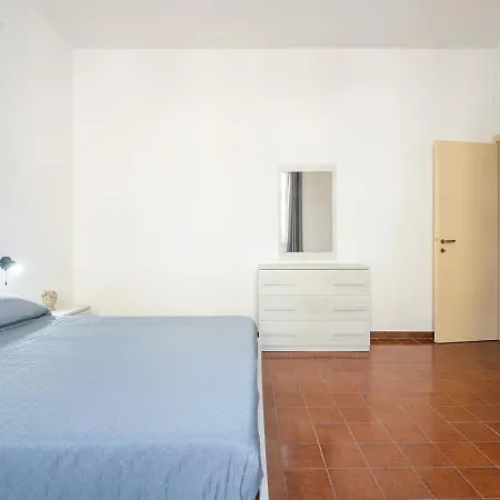 Domus Mandrolisai *